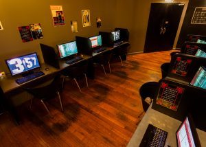 High speed free internet on 8 computers. Fair-go policies apply so everyone can enjoy.