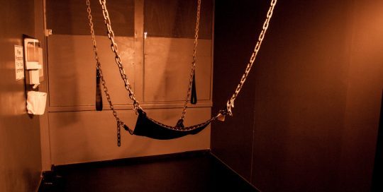 Somewhere to hang out ... Another sling room on Level 3.
